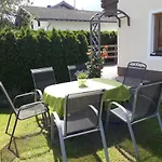 דירה Haus Brugger צל אם צילר